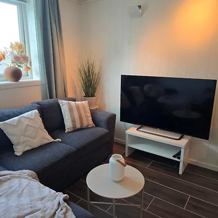 Apartment Cozy & Modern - Easy Access To And Airport