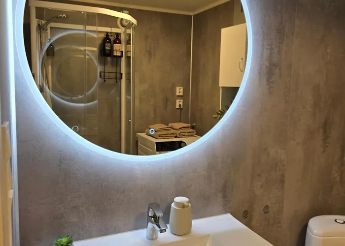 Apartamento Cozy Apartment, No Parking November To April *